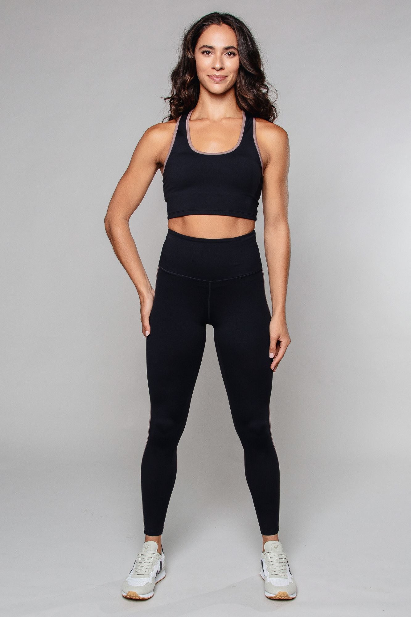 Stride Piped Black & Taupe Matching Set