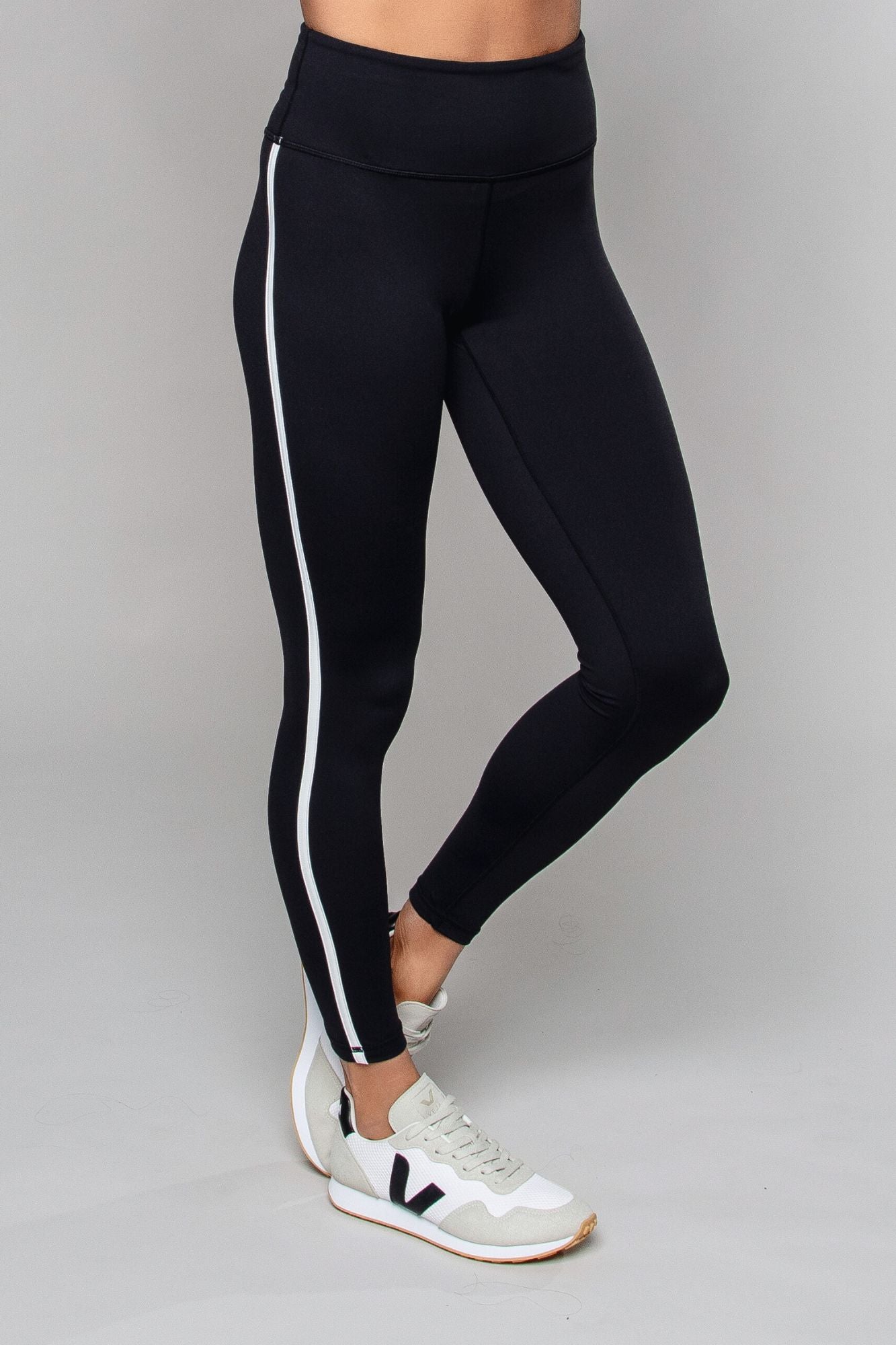 Stride Piped Black & White Matching Set