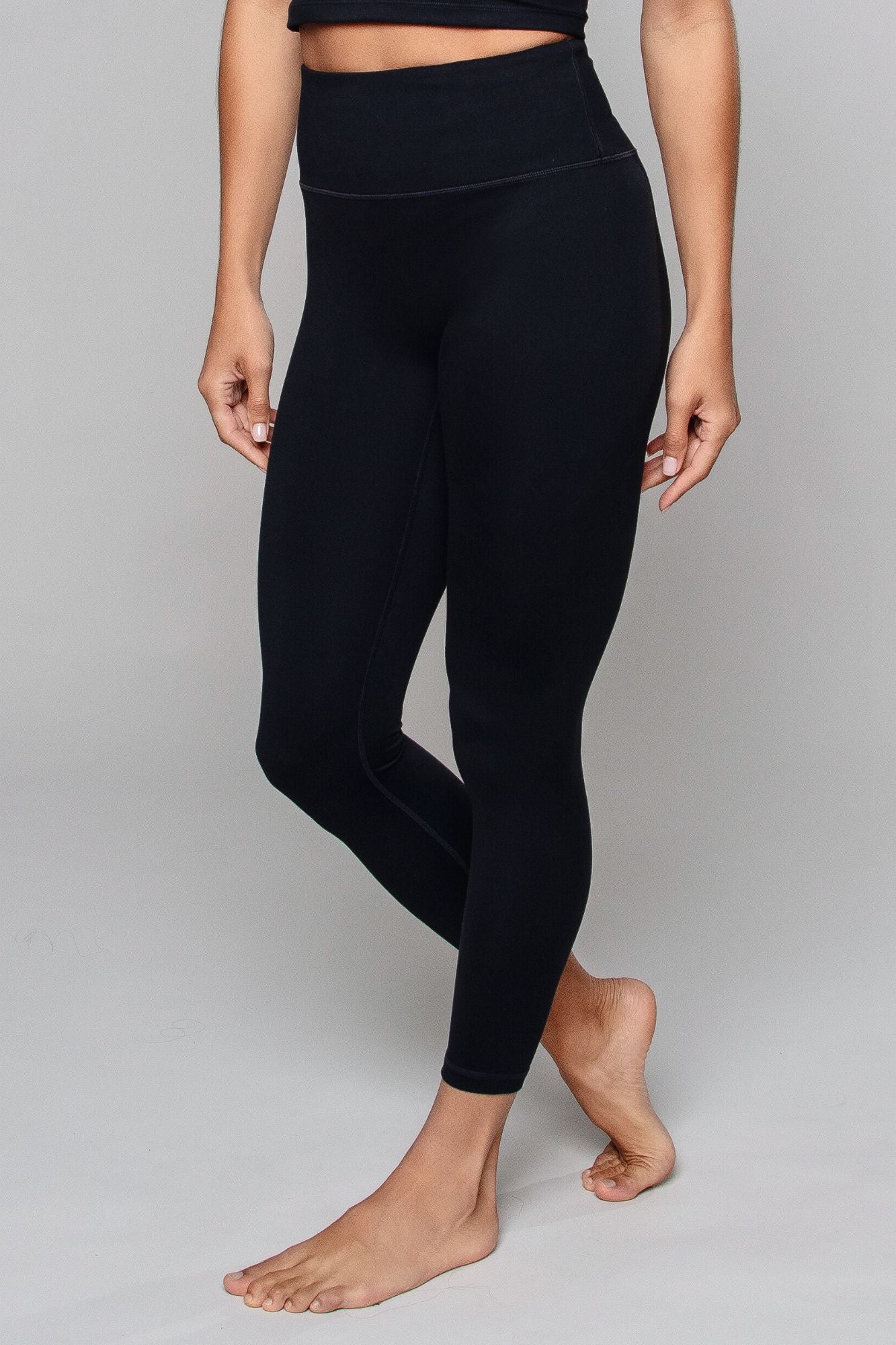 Aria Airsoft Brushed Seamless Legging - Born Nouli