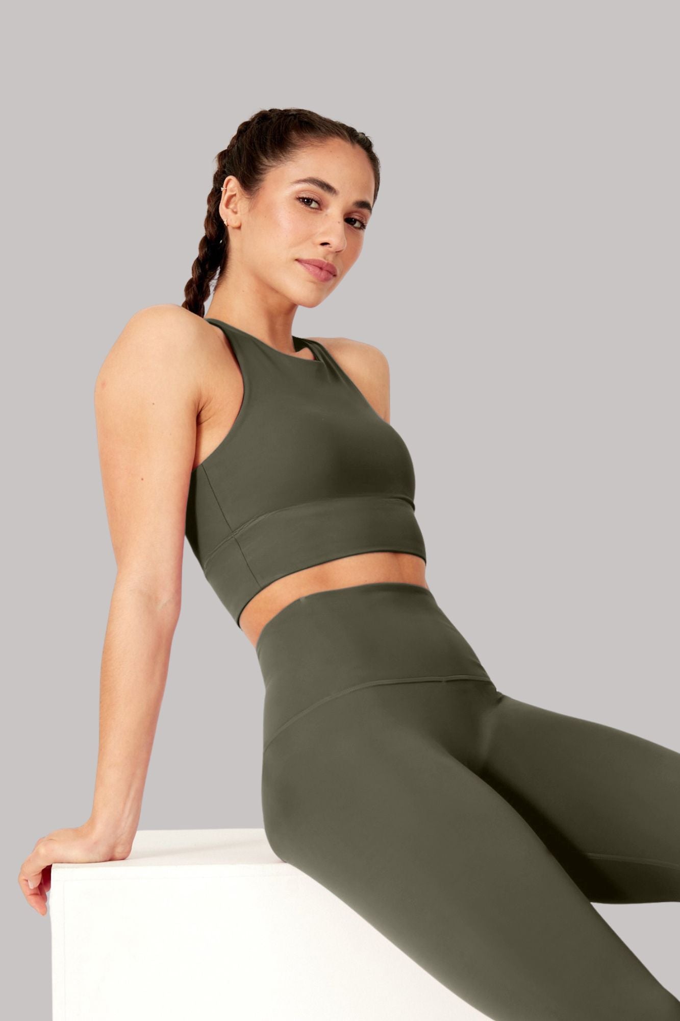Elevate All Day Ultra High Waist 7/8 Legging Olive