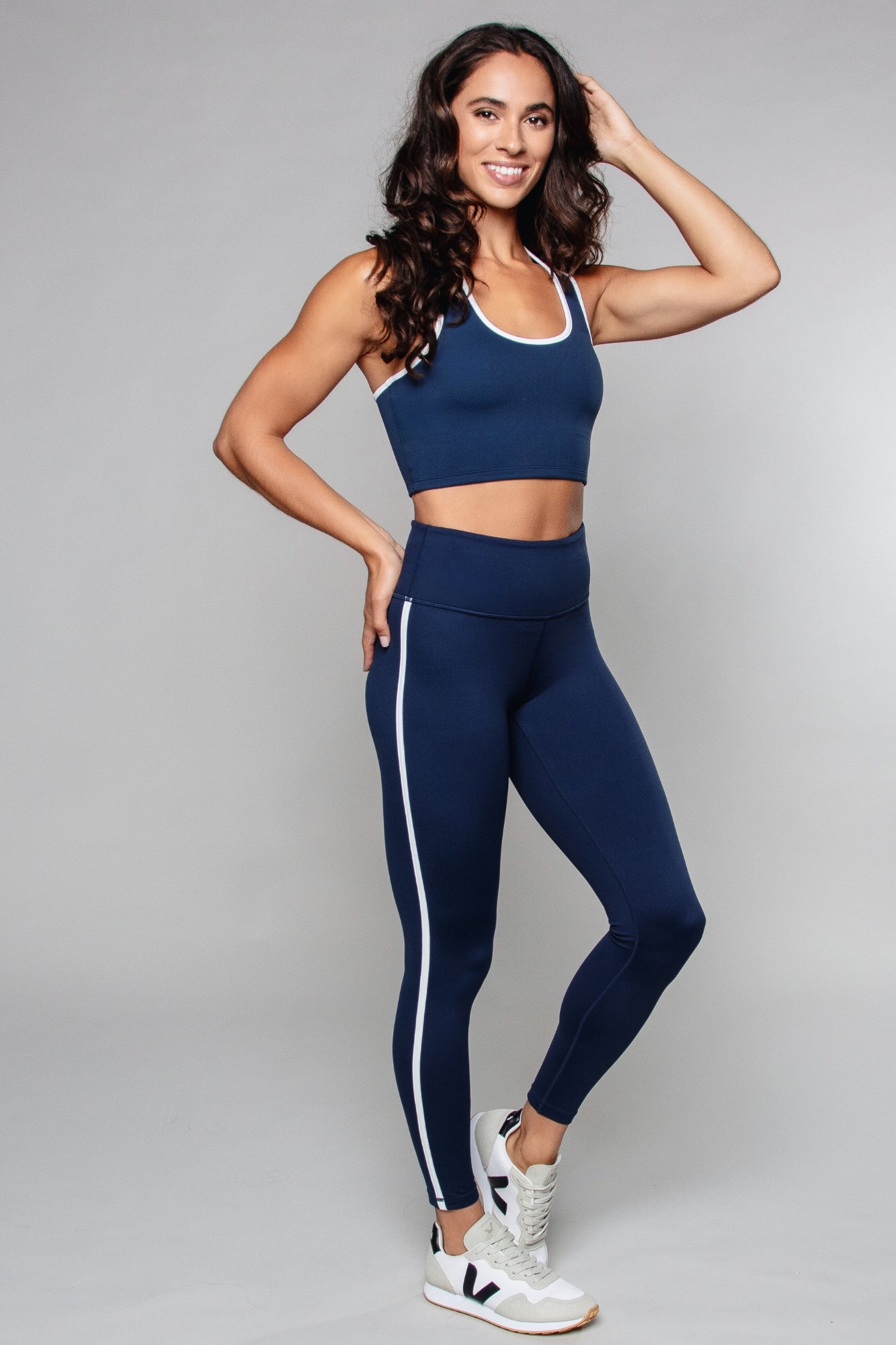 Stride Piped High Waisted Legging