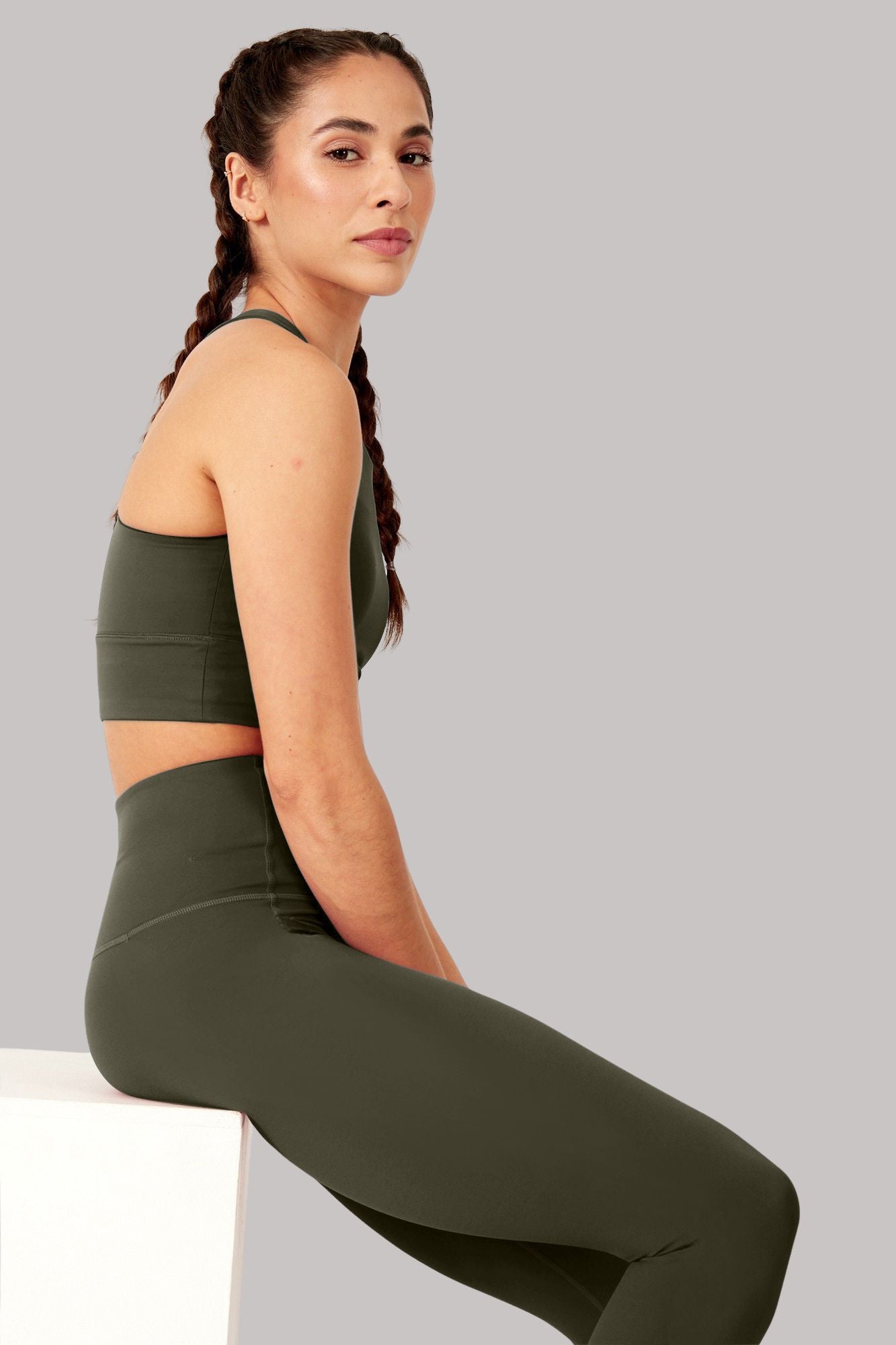 Elevate All Day Ultra High Waist 7/8 Legging Olive
