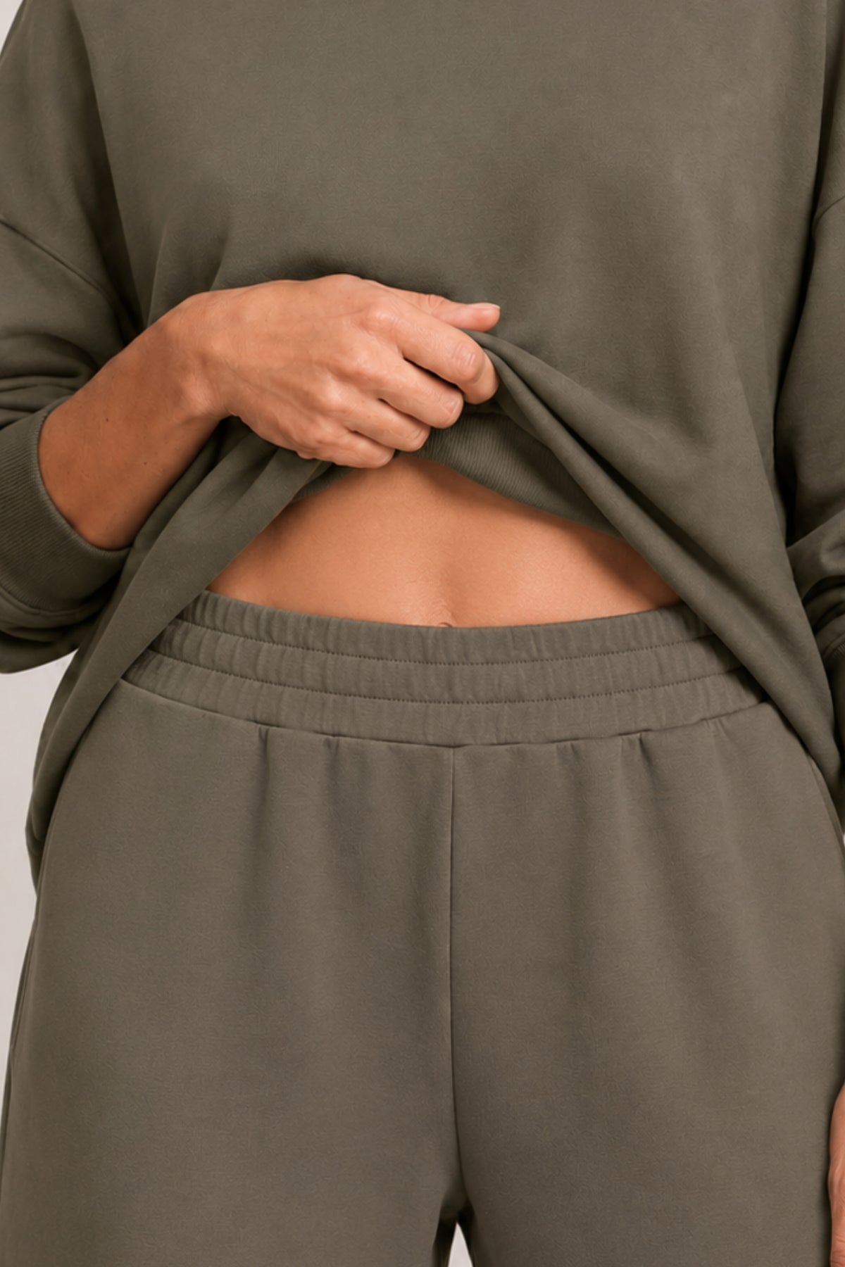 Supersoft Cuffed Sweatpant Olive