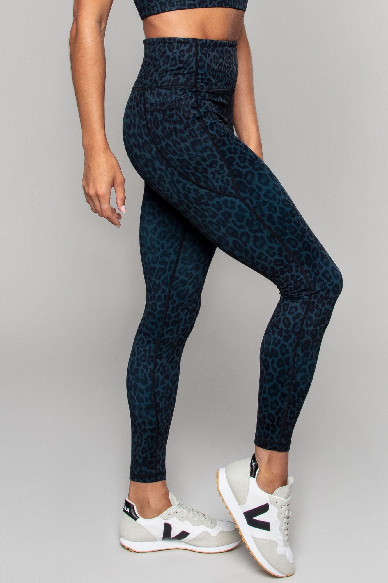 Nika Full Length Pocket Legging - Born Nouli