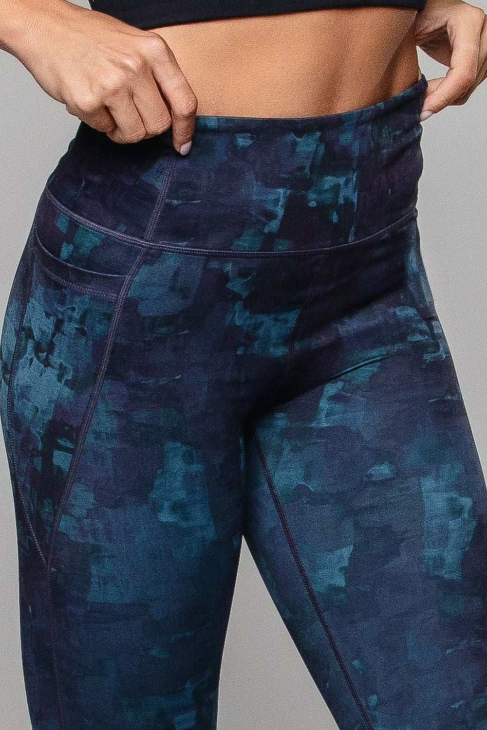 River High Waisted Full Length Pocket Legging - Born Nouli