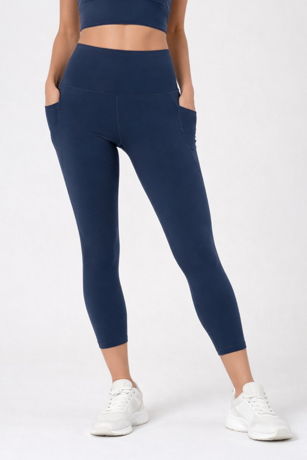 Sculpting 7/8 Length Pocket Legging - Born Nouli