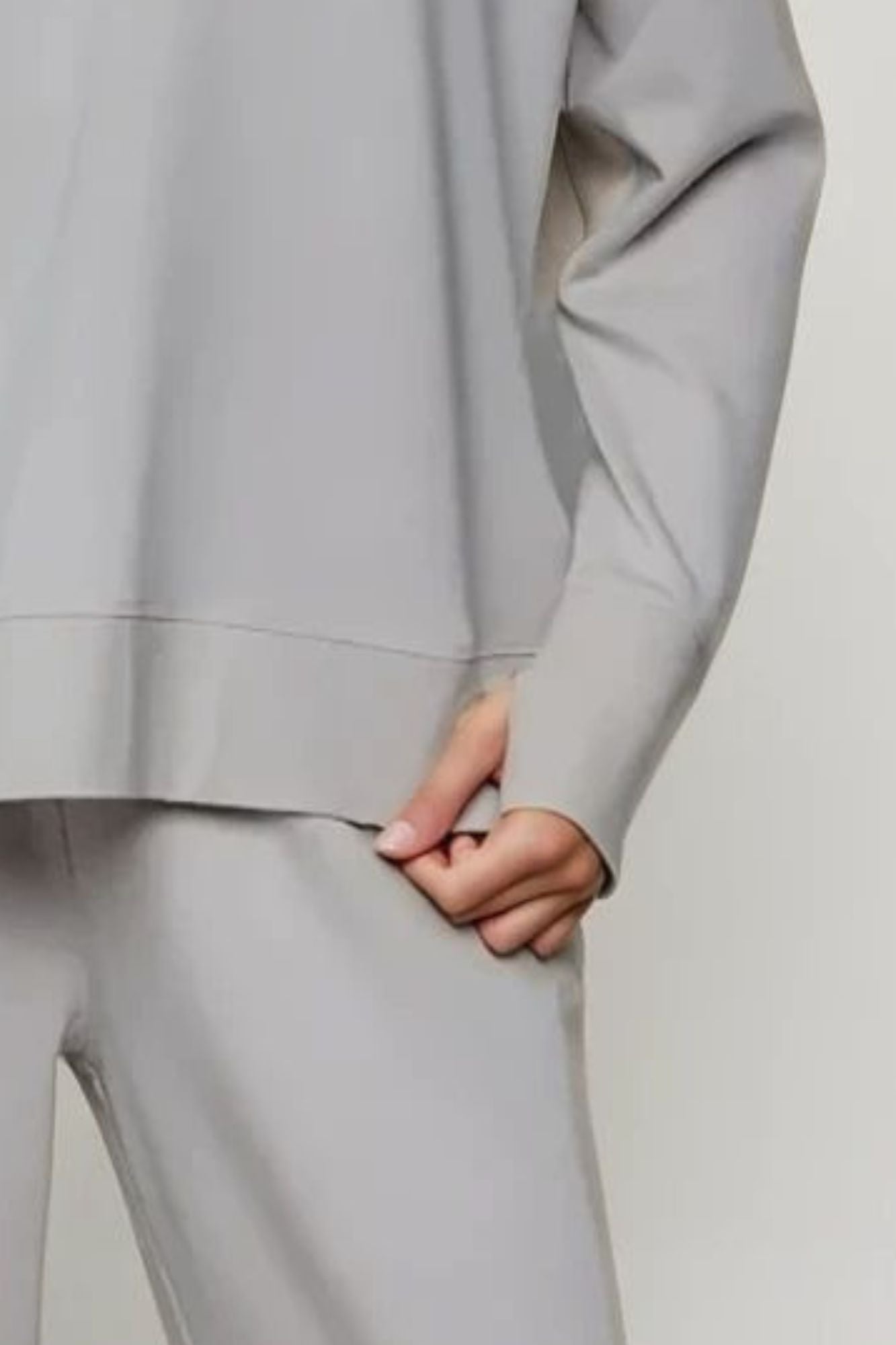 Supersoft Longline Sweatshirt Cloud - Born Nouli