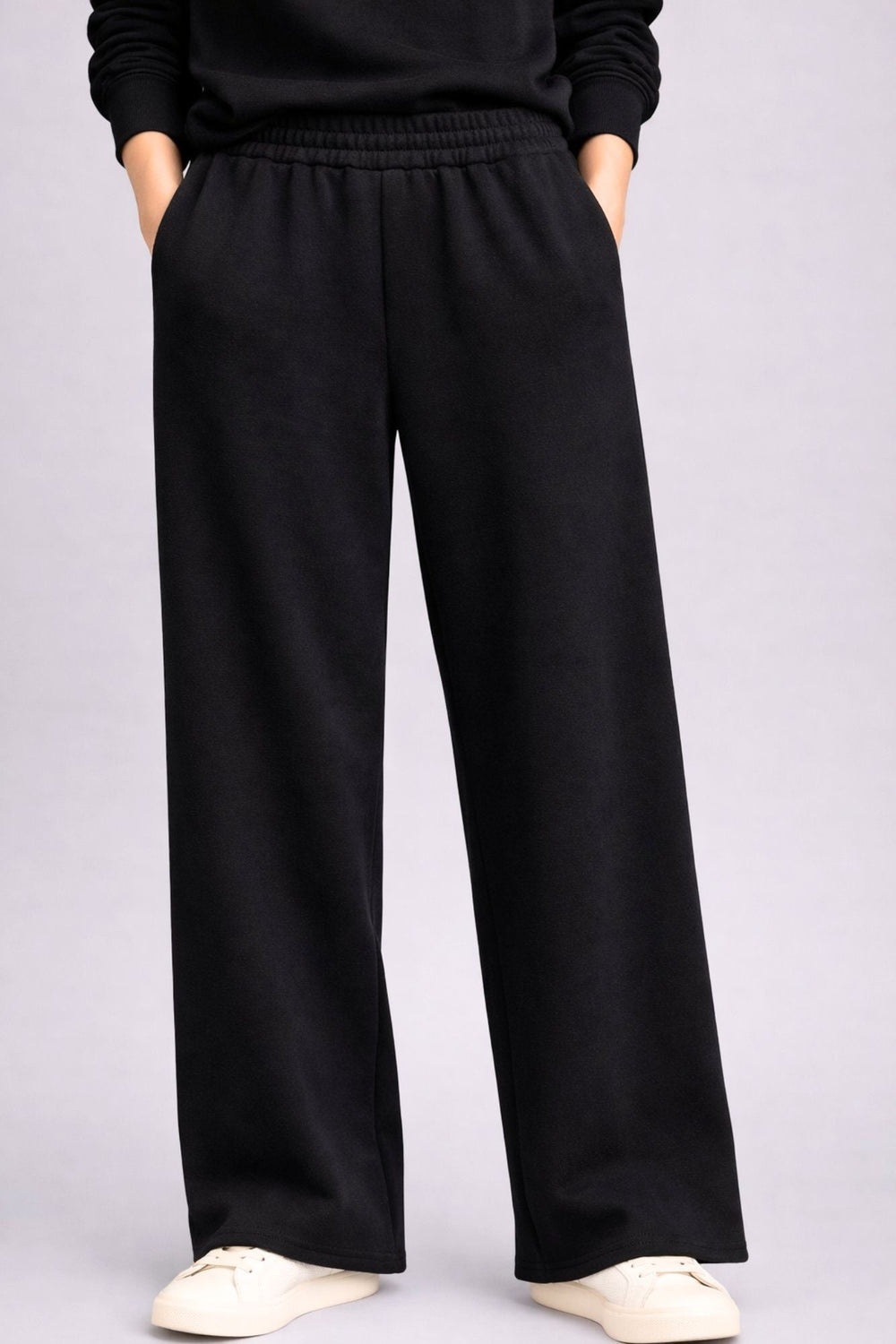Supersoft Wide Leg Sweatpant Black - Born Nouli