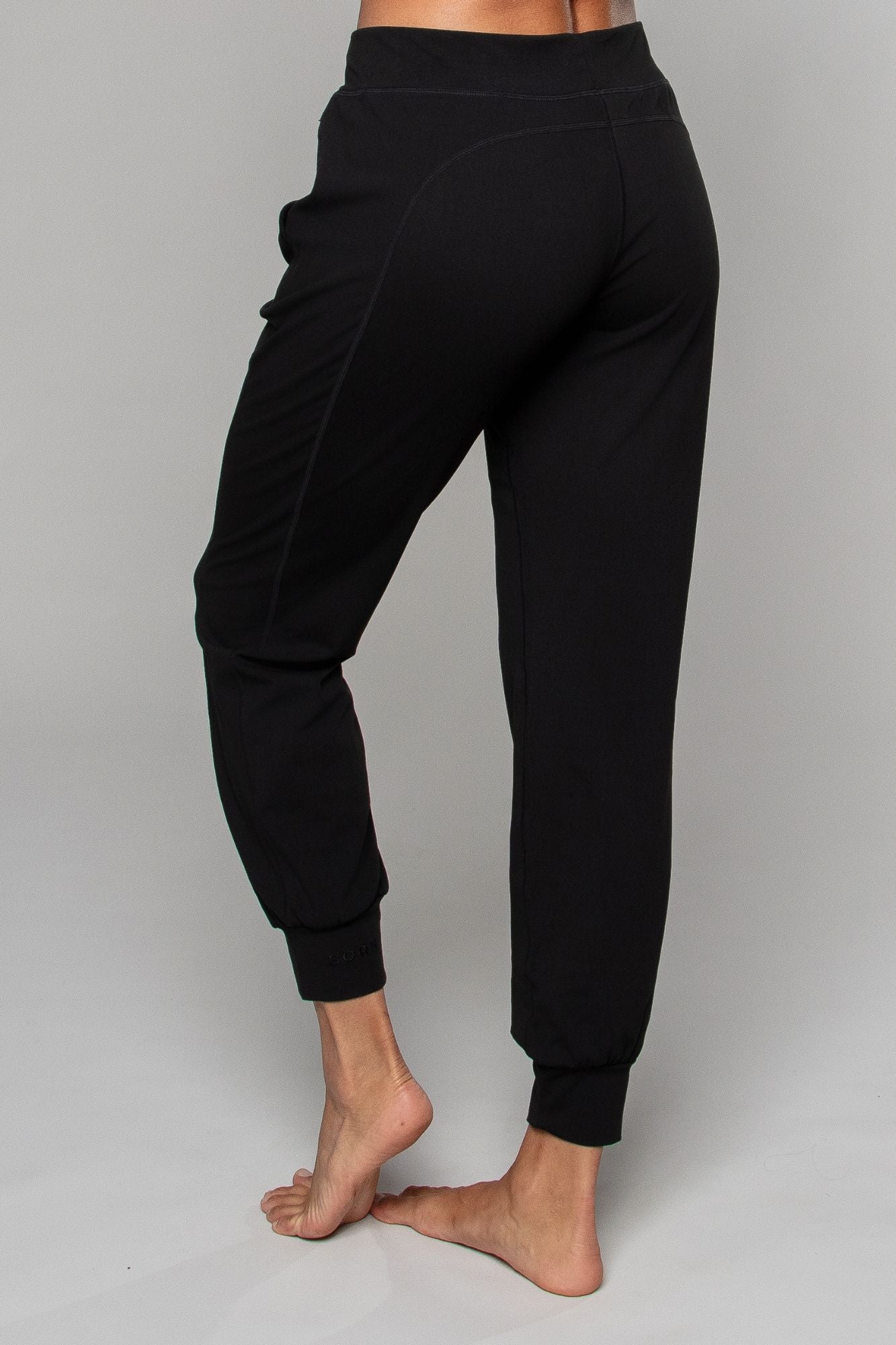 Tula Harem Yoga Pant Black - Born Nouli