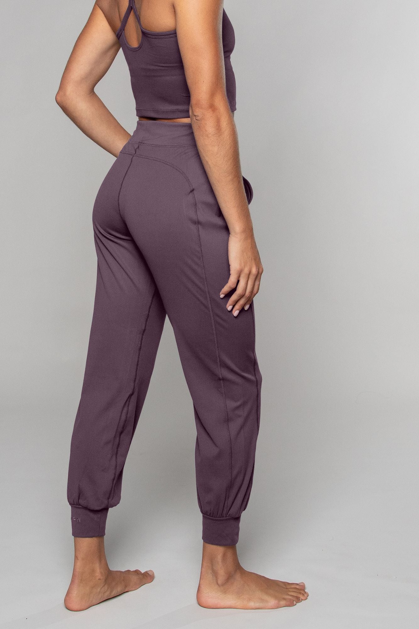 Tula Harem Yoga Pant Mulberry - Born Nouli