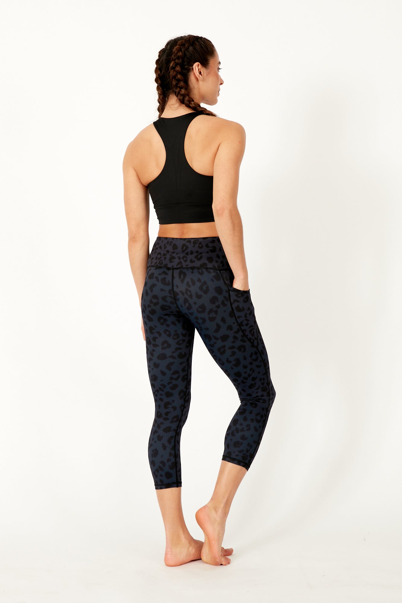UUE 24Inseam Leopard seamless leggings with inner pockets for