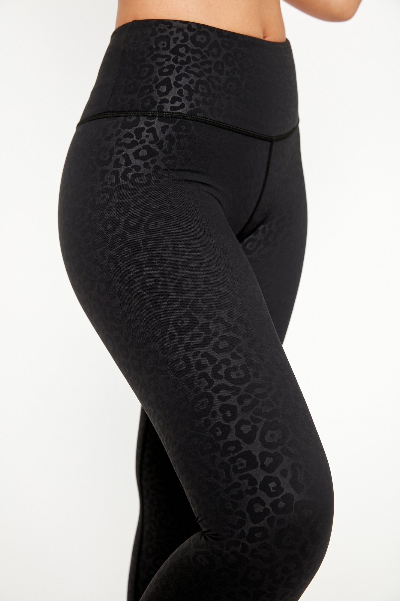 Women's Black Leopard Print Leggings & Tights